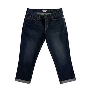 Denizen From Levi’s Modern Crop Blue Denim Size 10